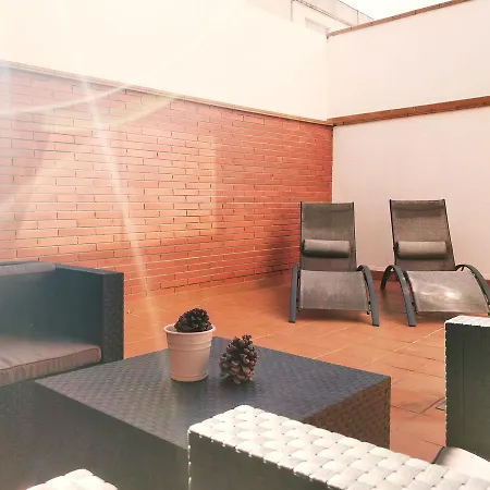 Mazi Terrace 公寓 *
